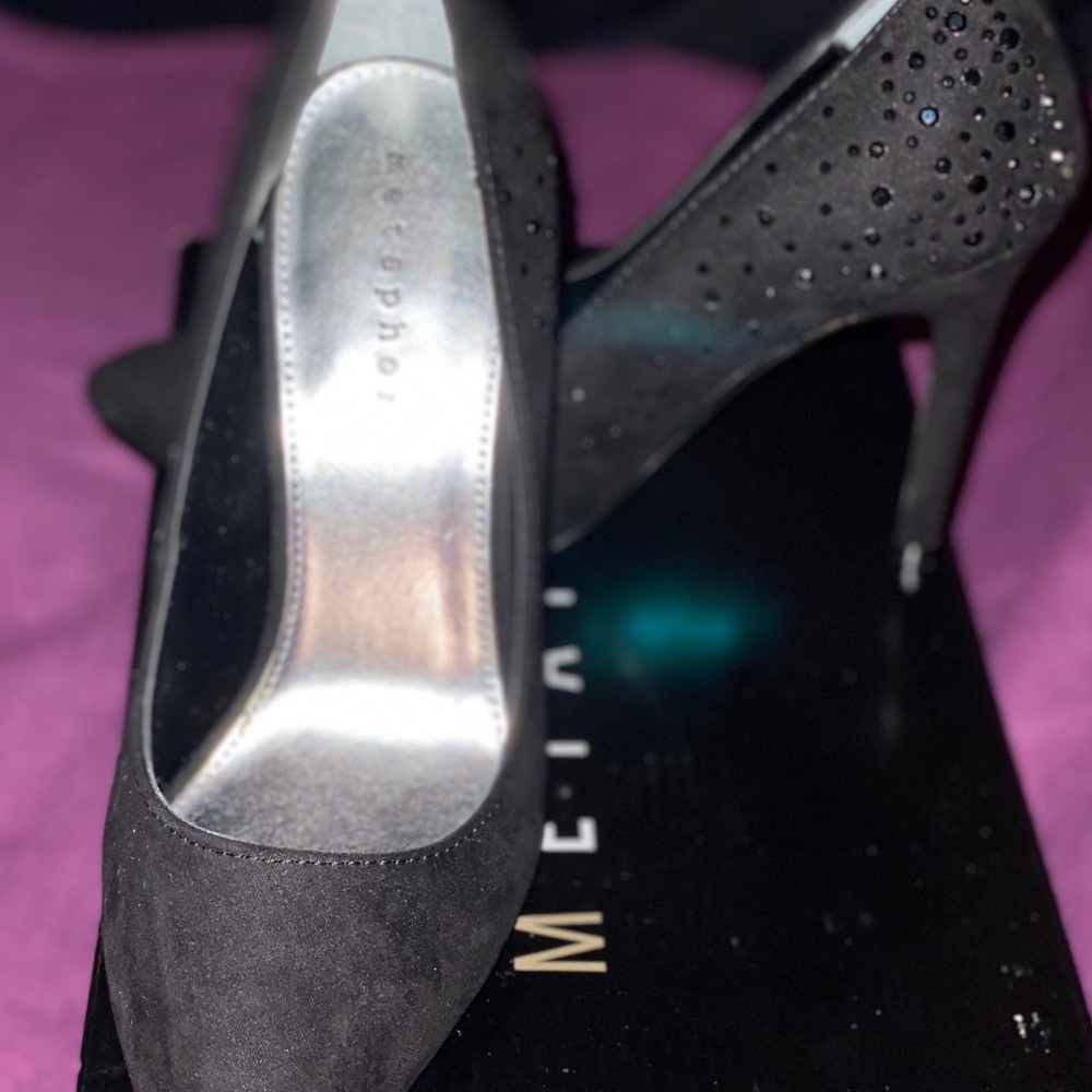 High heels - Picture 3 of 3